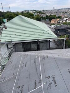 屋根工事 ルーフィングシート設置
